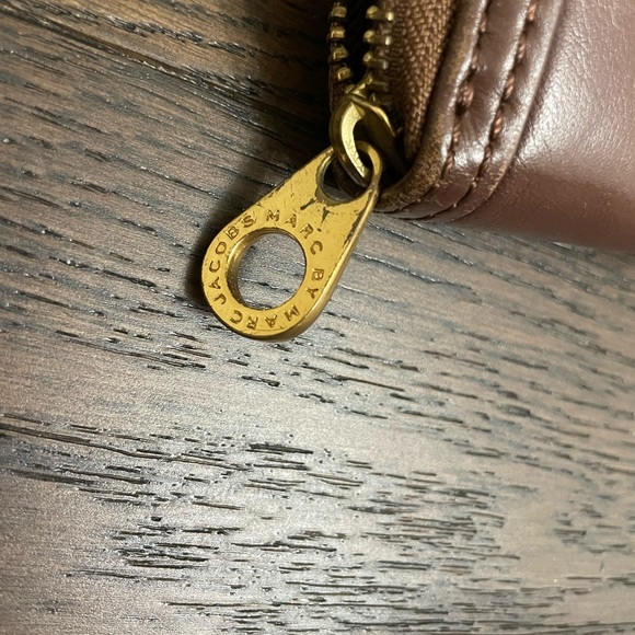 Marc by Marc Jacobs Wallet - Picture 7 of 7